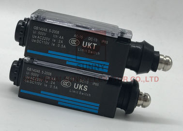 ป้องกันกระเป๋าเกรด IP65 เครื่องสลับลิฟท์ Ukt / Uks ส่วนประกอบของลิฟท์ผู้โดยสาร