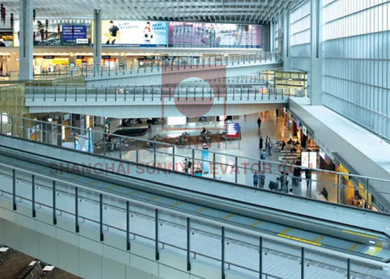 9000 คนต่อชั่วโมง 30 องศา 0.5M / S บันไดเลื่อนแบบเอียง 600 มม